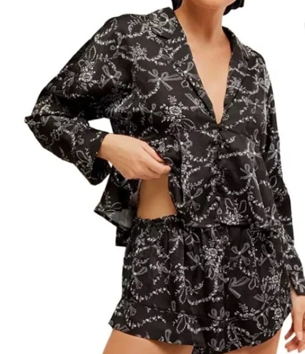 Free People Intimately Beauty Sleep Short Pajama Set 2 Piece Black Sz Small NWOT